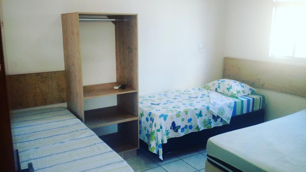 Dormitorio Canarinho Goiânia Exterior foto